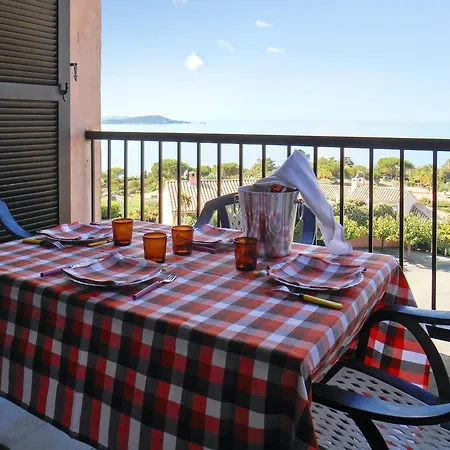 Apartment With One Bedroom In Porticcio With Wonderful Sea View Shared Pool And Balcony 350 M From The Beach Апартаменты